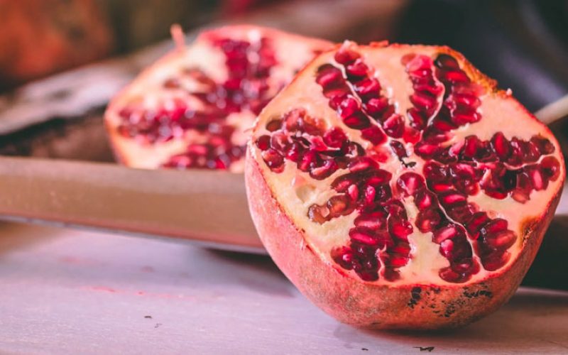 5 Simple Steps to Peeling Pomegranate